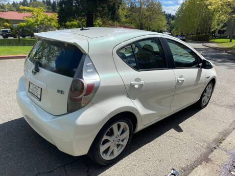 2012 Toyota Prius c Four