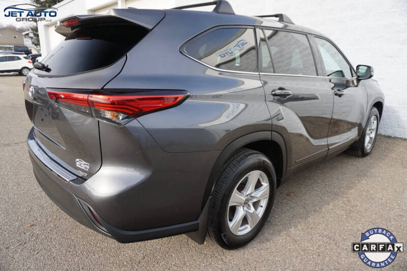 2022 Toyota Highlander L