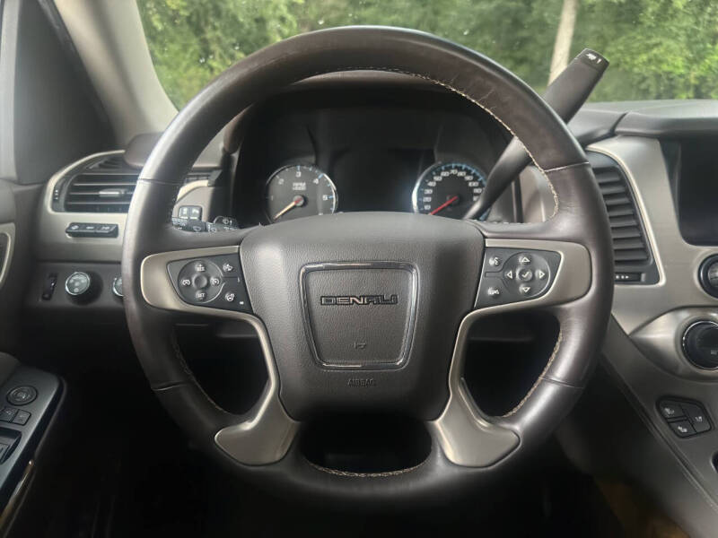 2017 GMC Yukon Denali