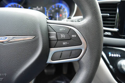 2017 Chrysler Pacifica Touring