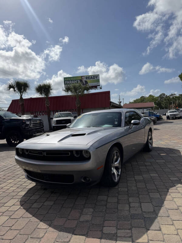 2015 Dodge Challenger SXT Plus