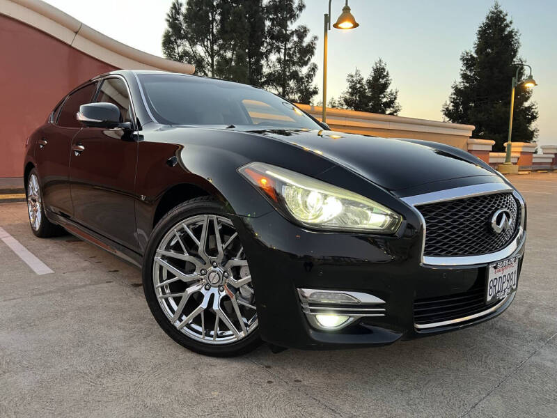 2017 Infiniti Q70L 3.7