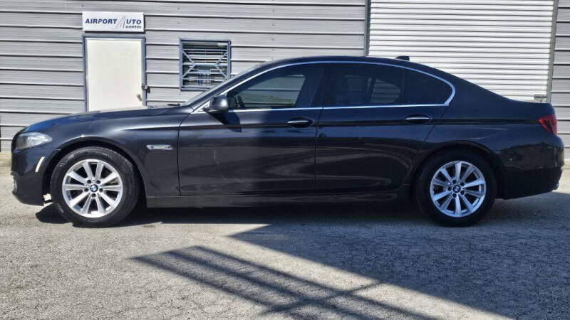 2015 BMW 5 Series 528i