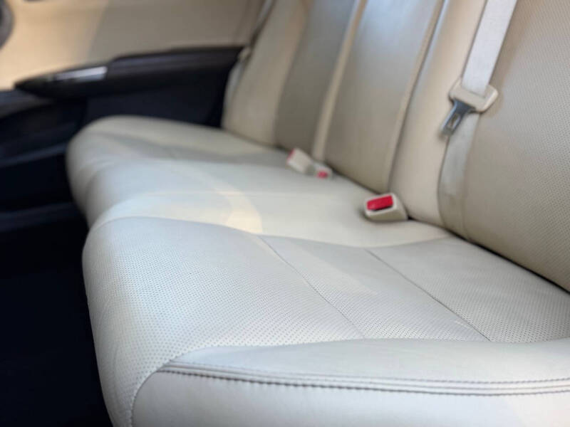 2014 Toyota Avalon Limited