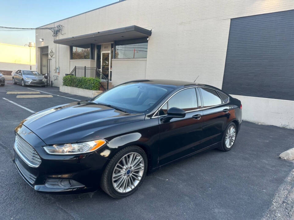 2016 Ford Fusion for sale at Sarenco Auto Inc in Dallas, TX