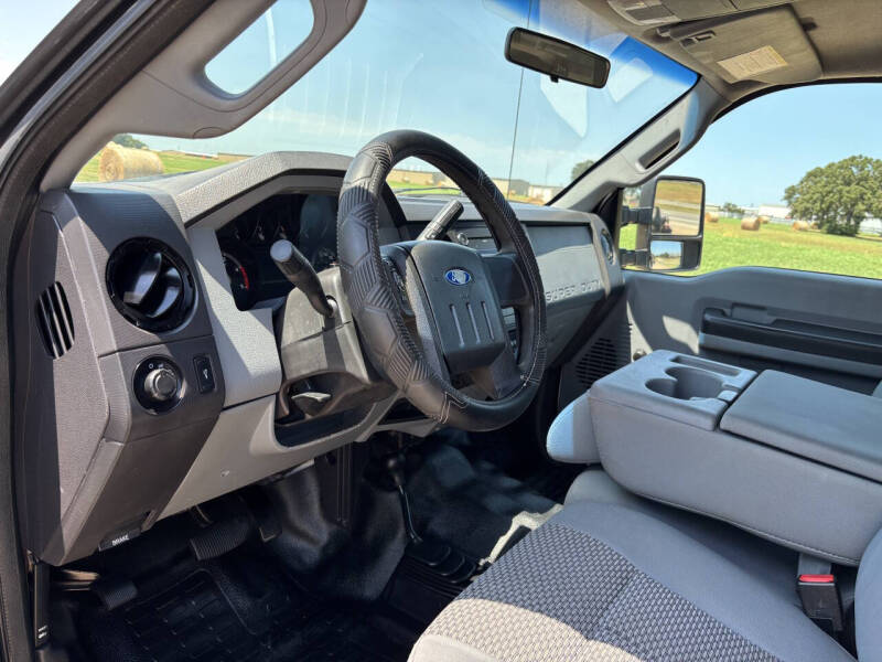 2012 Ford F-350 Super Duty XL