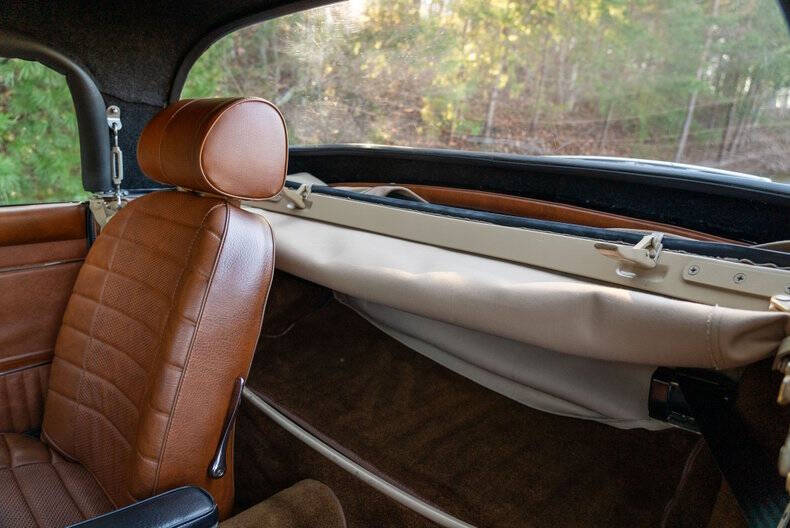 1973 MG B