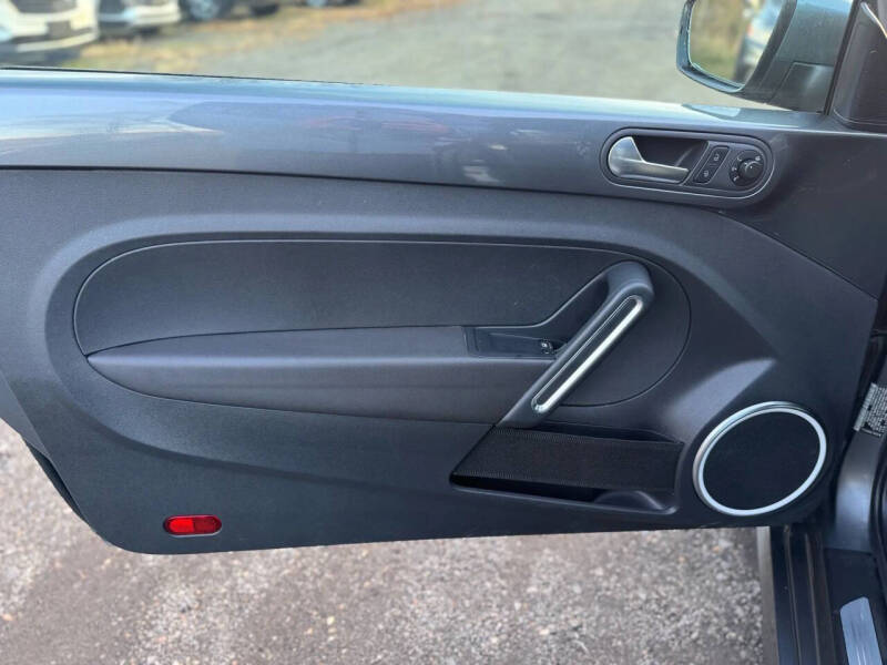 2012 Volkswagen Beetle