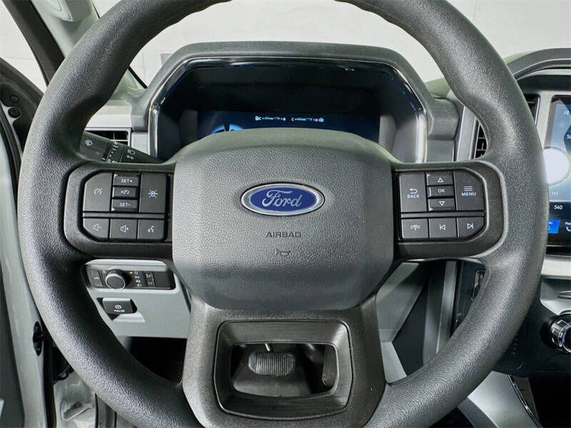 2022 Ford F-150 Lightning Pro