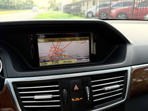 2011 Mercedes-Benz E-Class E 350 BlueTEC Luxury