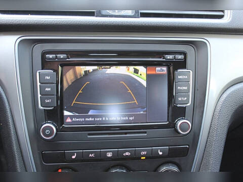 2015 Volkswagen Passat 1.8T Wolfsburg Edition