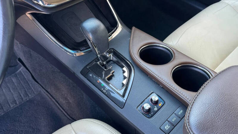 2016 Toyota Avalon Hybrid XLE Premium