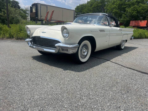 1957 Ford Thunderbird