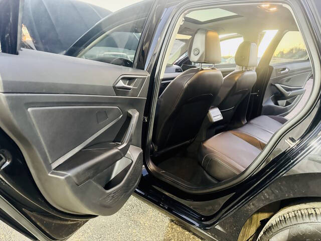 2019 Volkswagen Jetta R-Line