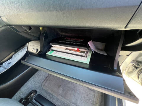 2014 Toyota Prius Three
