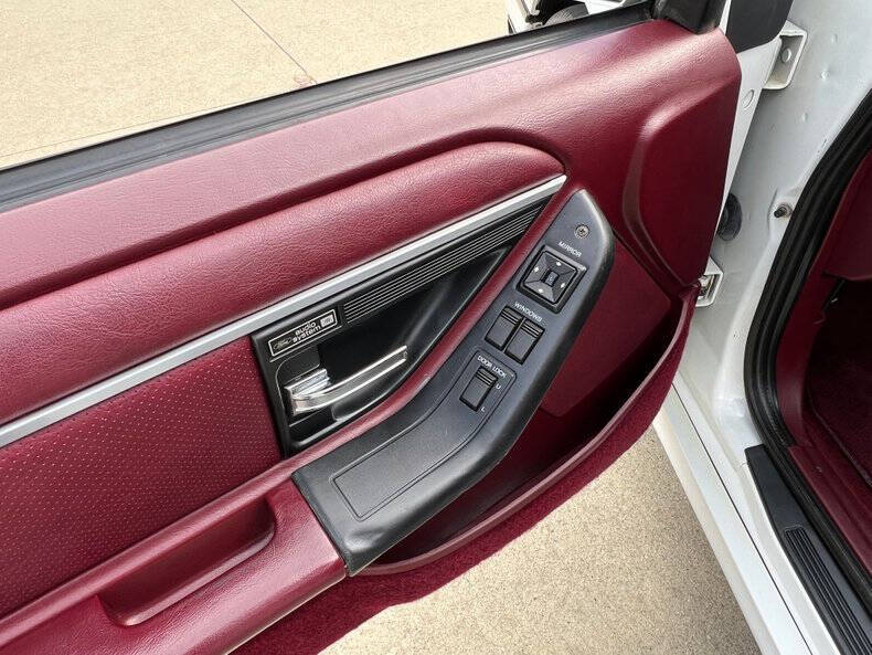 1991 Ford Thunderbird SC