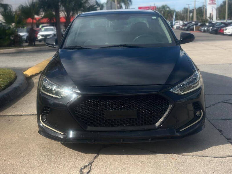 2018 Hyundai Elantra