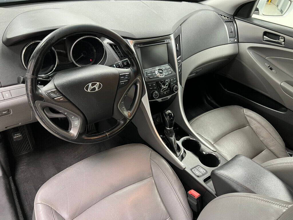 2013 Hyundai SONATA Hybrid for sale at Conway Imports in   Streamwood, IL