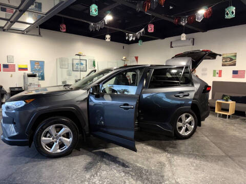 2021 Toyota RAV4 Hybrid XLE Premium