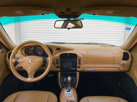 2004 Porsche 911 Carrera