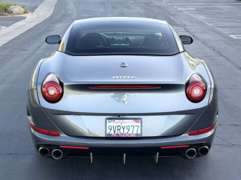 2016 Ferrari California T