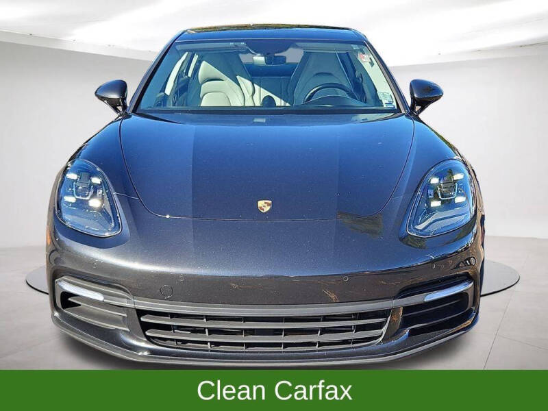 2018 Porsche Panamera