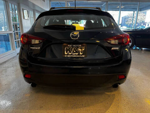 2016 Mazda MAZDA3 i Touring