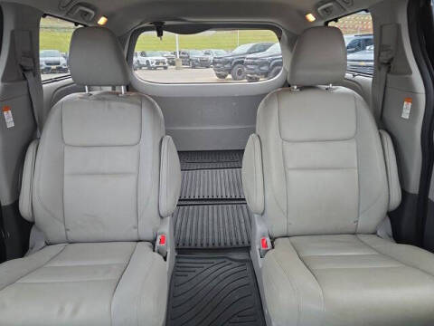 2020 Toyota Sienna XLE Premium 7-Passenger