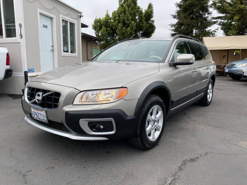 2012 Volvo XC70 for sale at Ronnie Motors LLC in San Jose CA