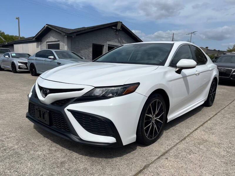 2021 Toyota Camry SE