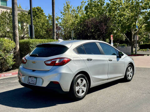2017 Chevrolet Cruze LT Auto