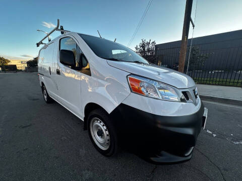 2016 Nissan NV200