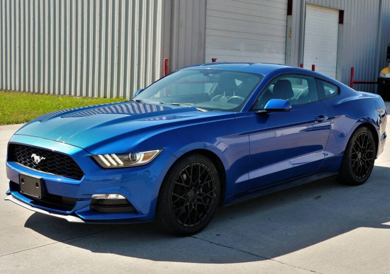 2017 Ford Mustang V6's photo
