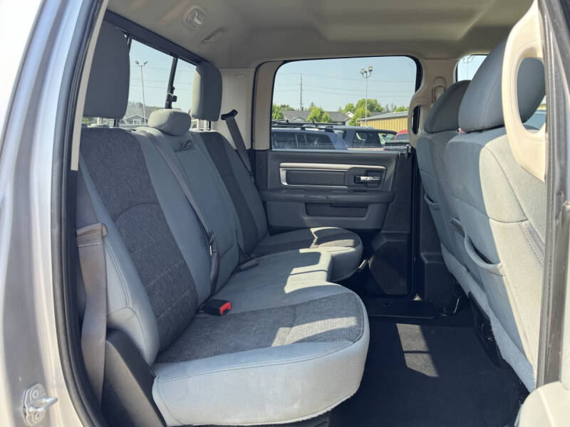 2019 RAM 1500 Classic SLT