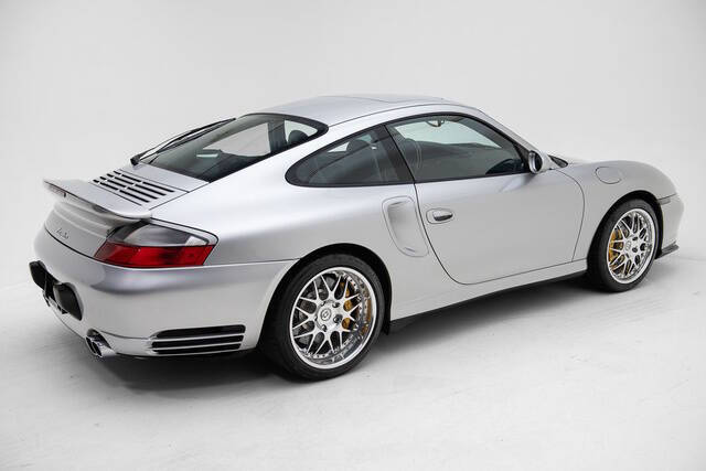 2003 Porsche 911 GT2