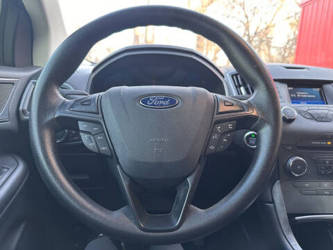 2017 Ford Edge SE