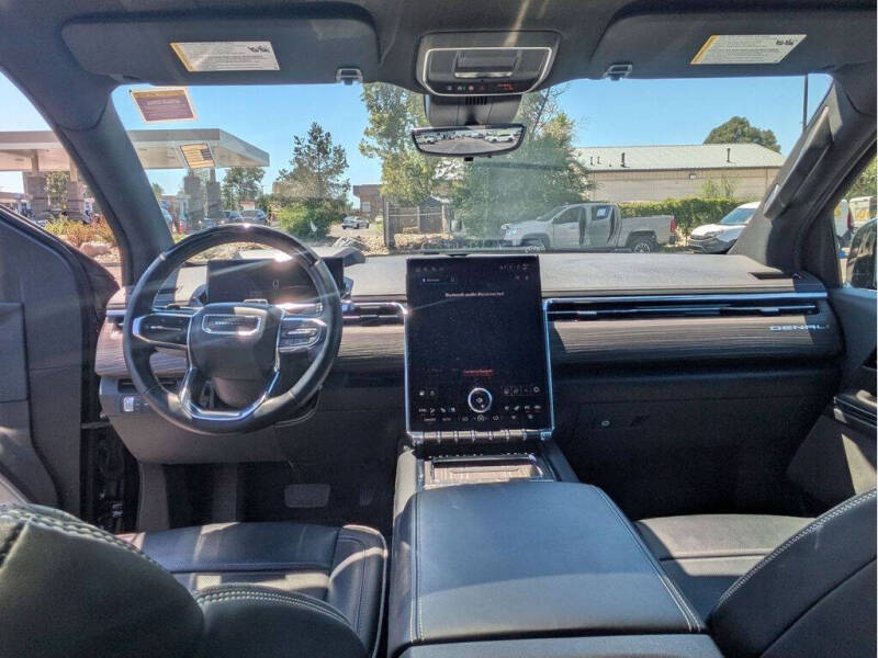 2025 GMC Sierra EV Denali