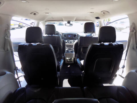 2018 Chrysler Pacifica Touring L