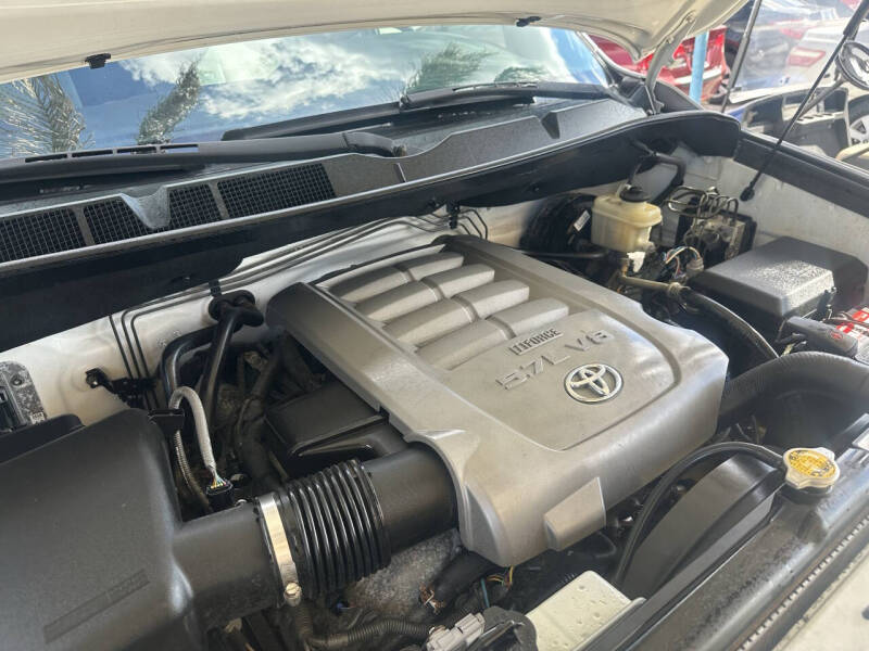 2010 Toyota Tundra Grade