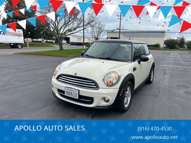 2011 MINI Cooper Base's photo