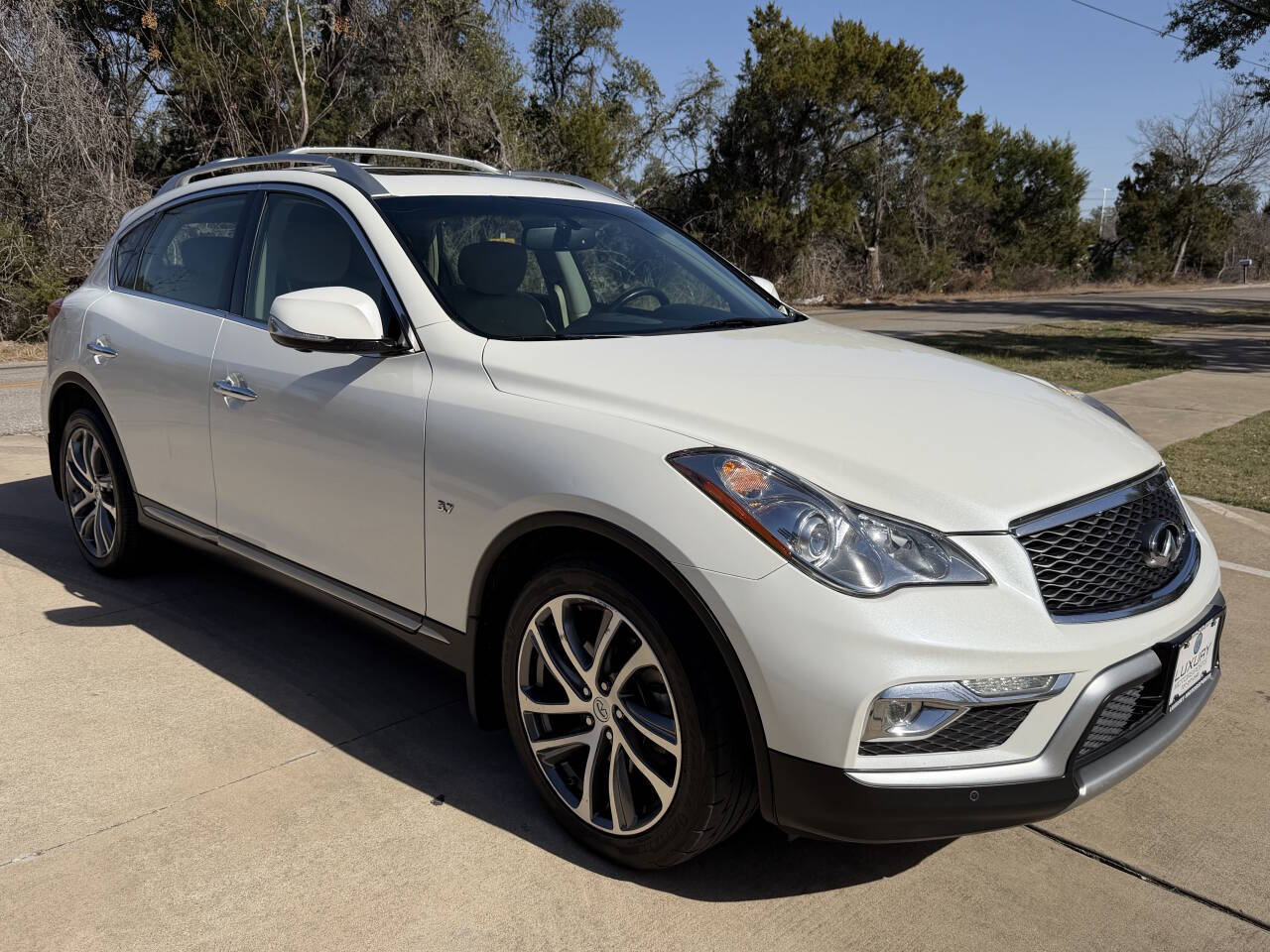 Used Car 2017 Infiniti Qx50  Base Awd 4dr Crossover For Sale Under $15,000 In Austin, Texas