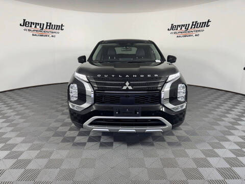 2022 Mitsubishi Outlander SE