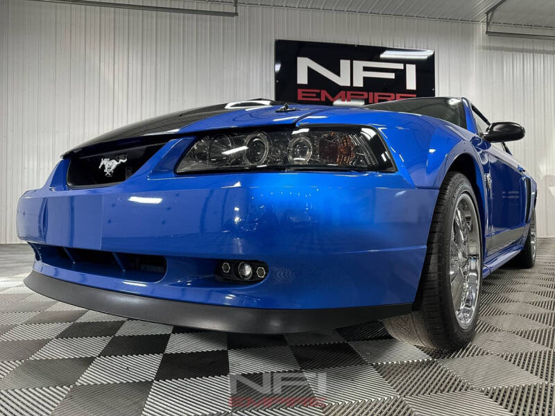 2004 Ford Mustang Mach 1 Premium
