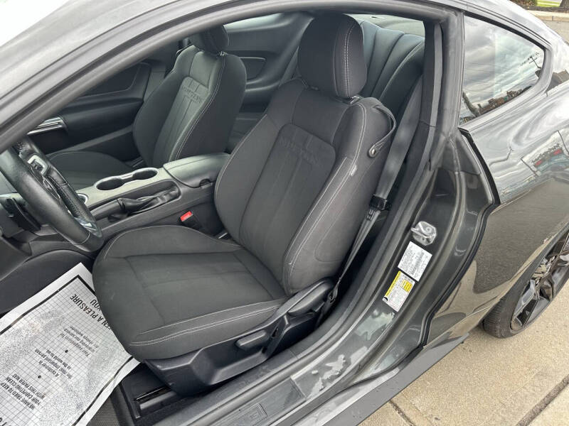 2020 Ford Mustang EcoBoost Premium