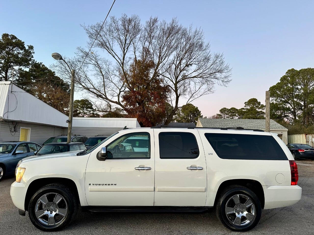 2008 Chevrolet Suburban for sale at Auto Nation in Norfolk, VA