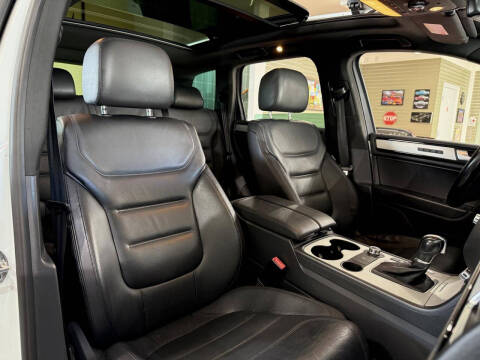 2014 Volkswagen Touareg TDI R-Line