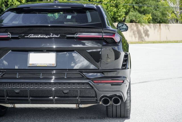 2024 Lamborghini Urus S