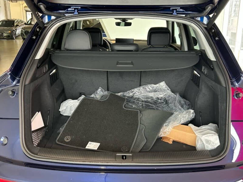 2025 Audi Q5 quattro Premium Plus 40 TFSI