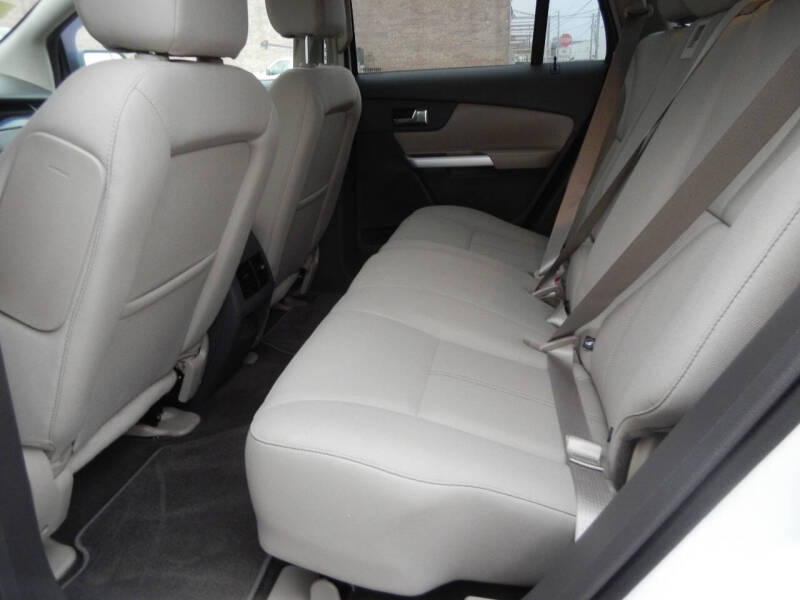 2013 Ford Edge SE