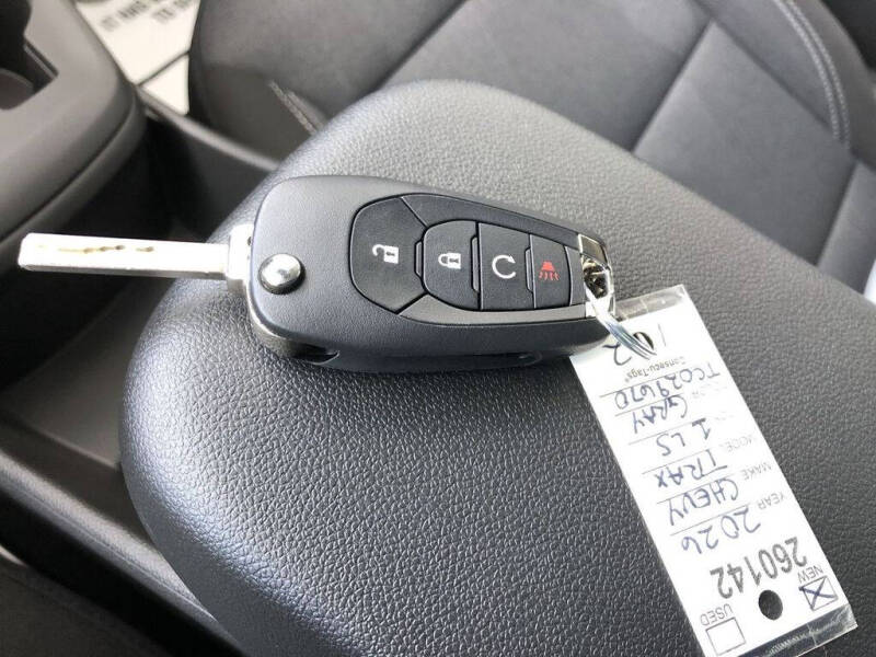 2026 Chevrolet Trax LS